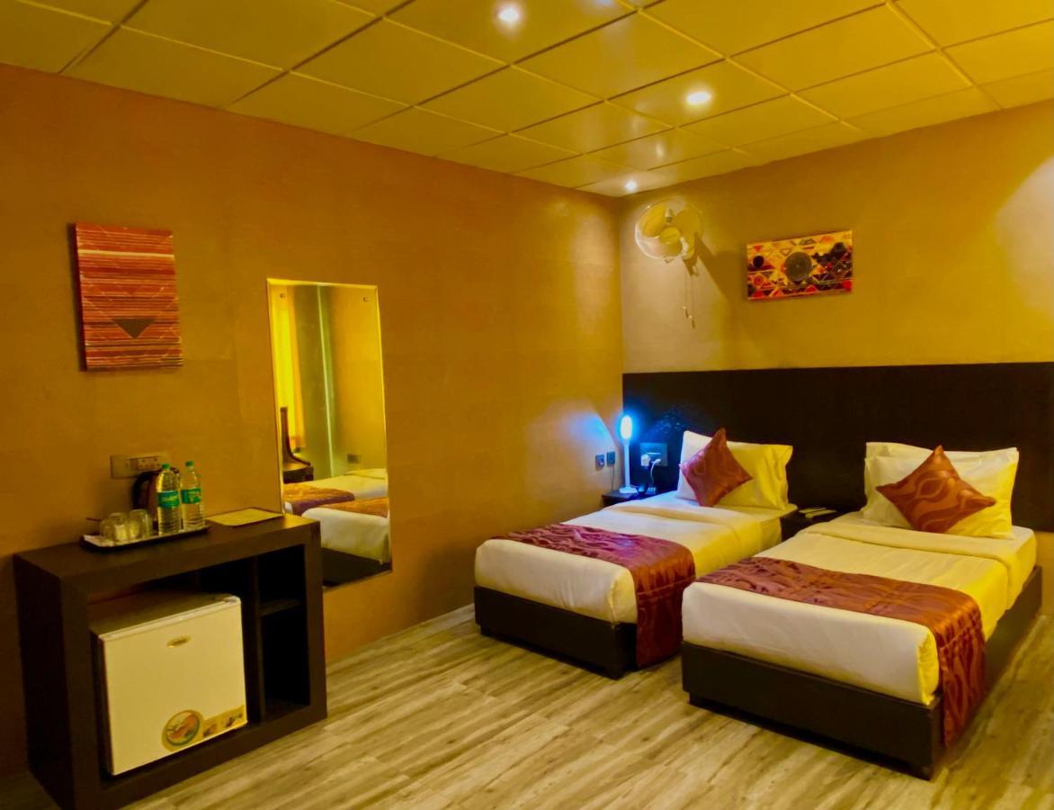 Ace Prime Hotel Greater Noida Zewnętrze zdjęcie