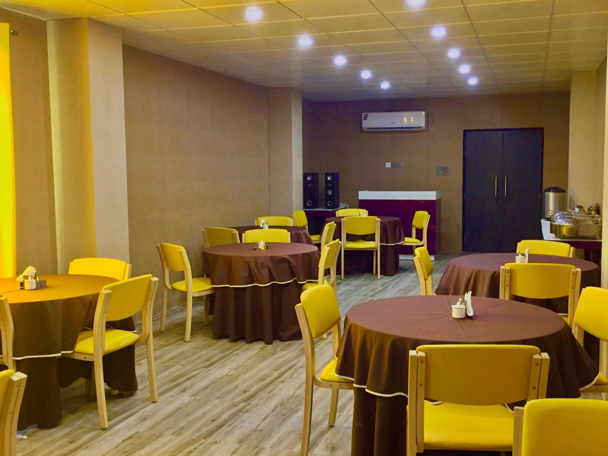Ace Prime Hotel Greater Noida Zewnętrze zdjęcie