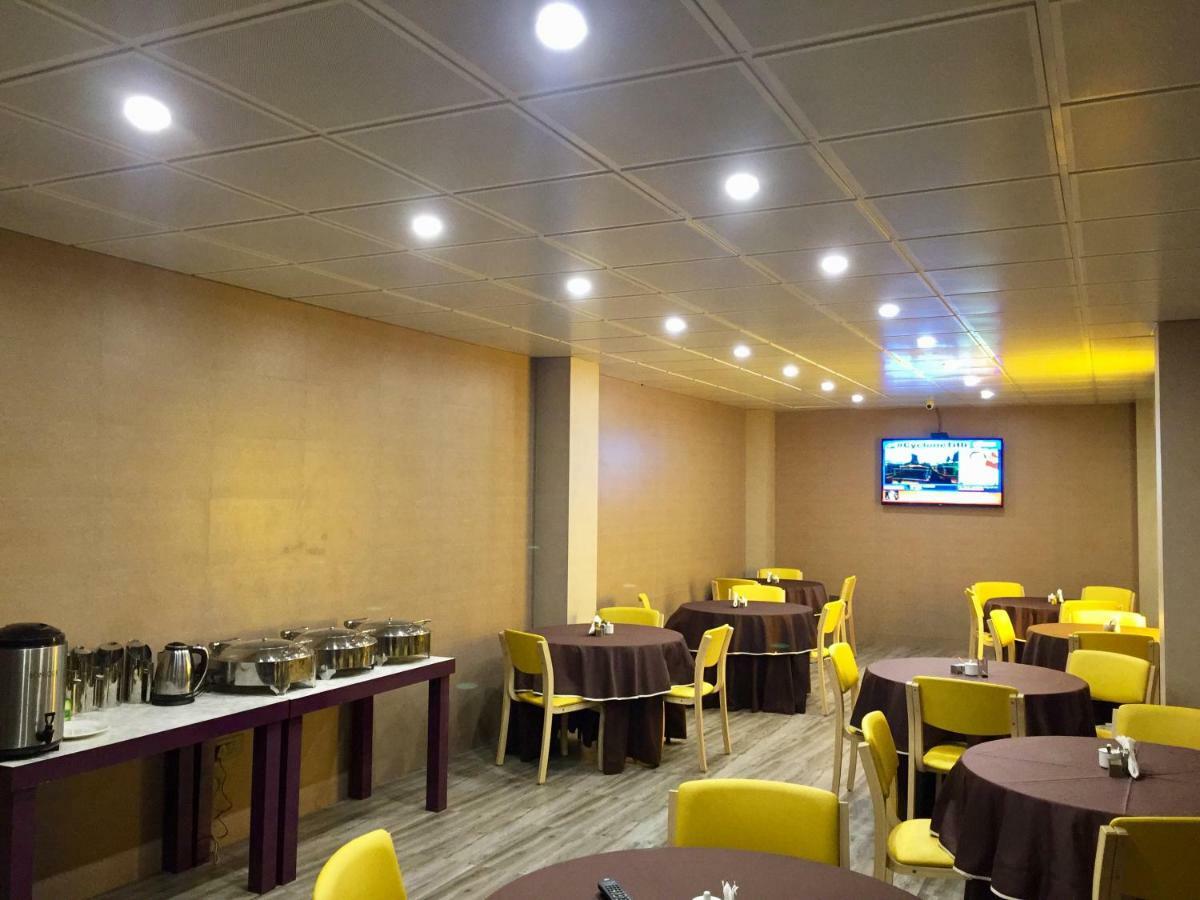 Ace Prime Hotel Greater Noida Zewnętrze zdjęcie